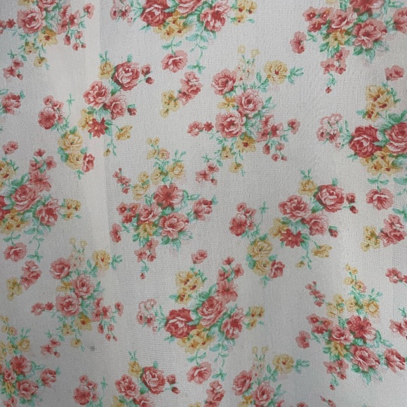 April U.S.A floral sheer blouse size medium back tie short sleeve see thru - Picture 4 of 13